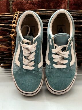 VANS Off The Wall Blue Lace-up Sneakers